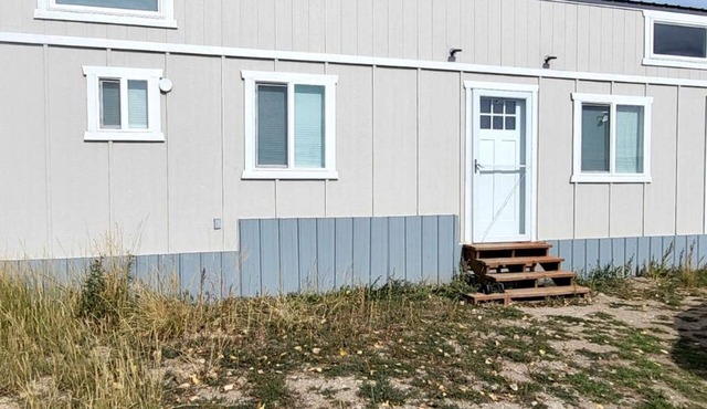 Peaceful Tiny house on a Real Ranch with Mountain Views near Tetonia, Idaho