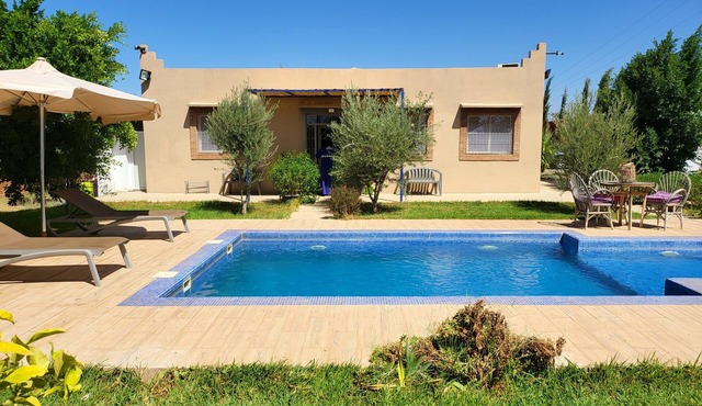 Peaceful villa with heated swimming pool (optional) not overlooked near Marrakech