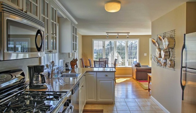 Peaceful Waterfront Apt w/Deck, 22 Mi to Portland