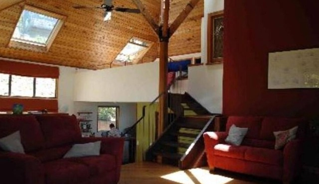 Peaceful with great views and handy to town