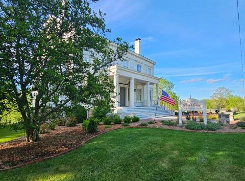 Peach Grove House