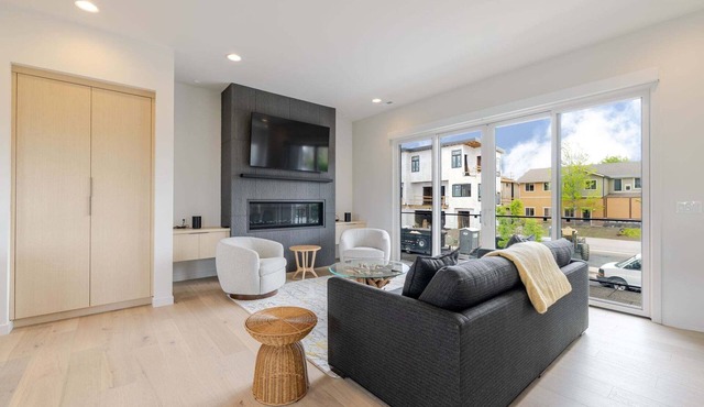 Peak and Pint | Perched Above Old Mill with Mountain Views & Walkable Bend Location