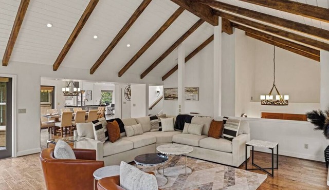 Pebble Beach's Los Altos