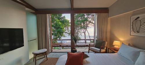 Pebble Lanta - Seaview Stay