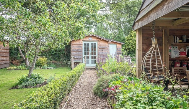 Pebble Lodge, Toad Hall, Wangford