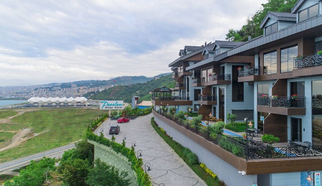 Peerless Villas Hotel