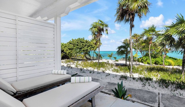 Pelican Beach Hotel