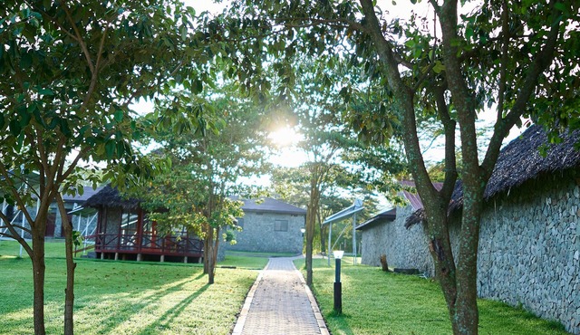 PELICAN LODGE - LAKE ELEMENTAITA