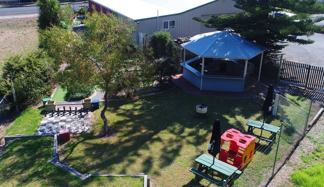 Pemberton Lodge
