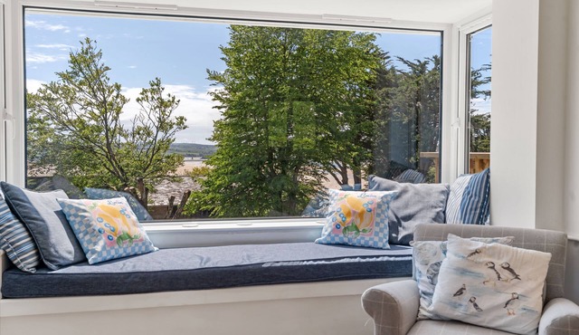 Pen-Wethers - Holiday Home that sleeps 8 guests in 4 bedrooms