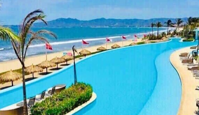 Peninsula Beachfront w/Sea view, near Attractions