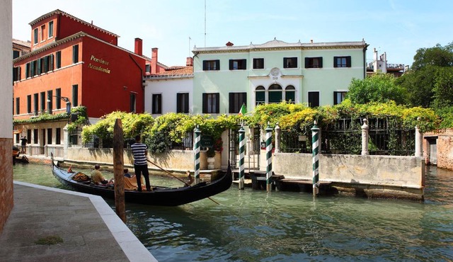 Pensione Accademia - Villa Maravege
