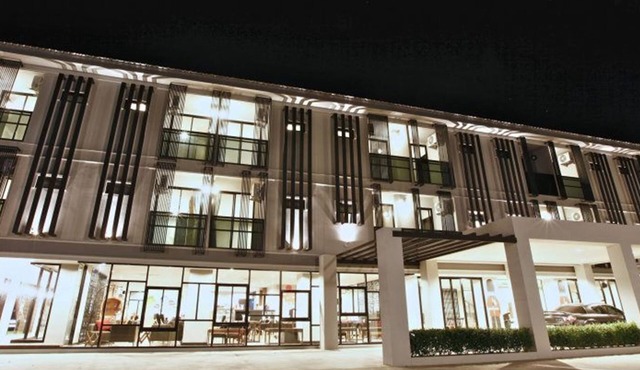 Pentahug Hotel