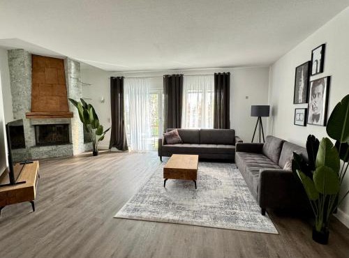 Penthouse 11C Home