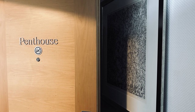 Penthouse Double Queen Studio