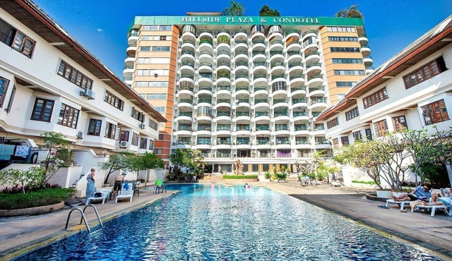 PENTHOUSE CONDO at Hillside 4 just blocks from Nimman and Maya Shopping Center!