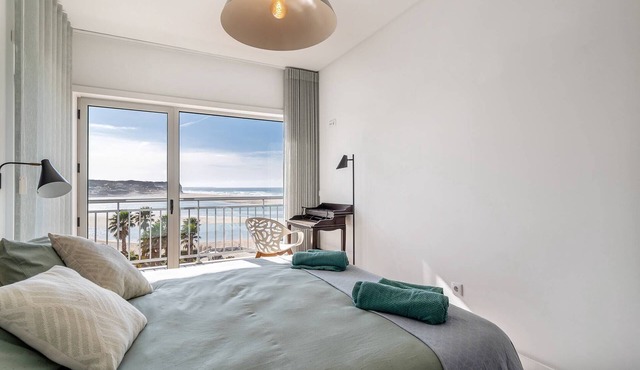 Penthouse with Panoramic Lagoon & Ocean Views