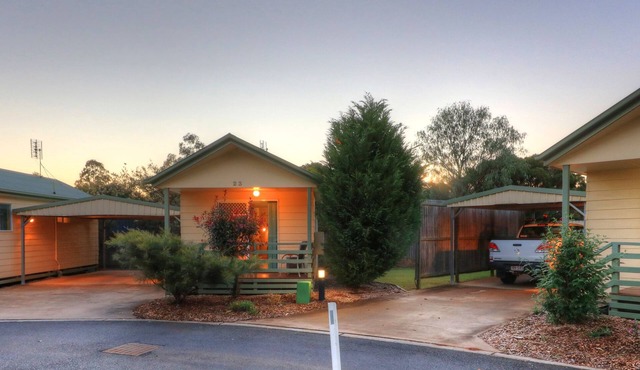 Pepper Tree Cabins