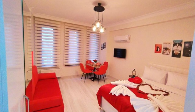 Pera Colour House