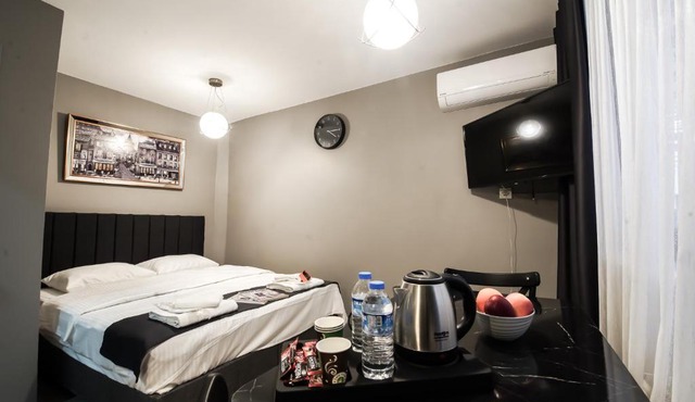 PERA WALL HOTEL&SUİTES