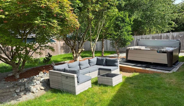 Perch - AC Home w/Sauna & Outdoor Seating!