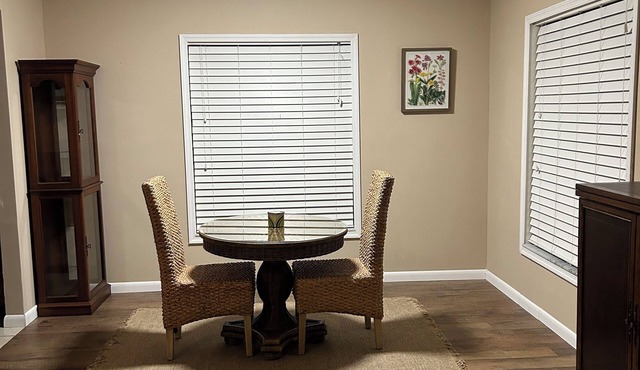 Perfect 2-bedroom condo in Clearwater Florida great for shopping & restaurants