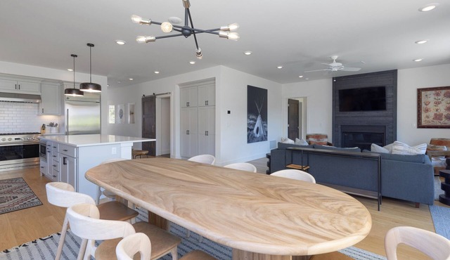 Perfect Big Sky Retreat - In the Heart of the Meadow - Sleeps 16+