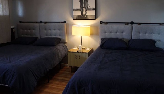 Perfect Budget Room for Pet Owners Visiting Nearby Lake Attractions