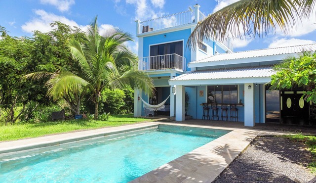 Perfect getaway from the airport to the Pacific coast and Guanacaste region.