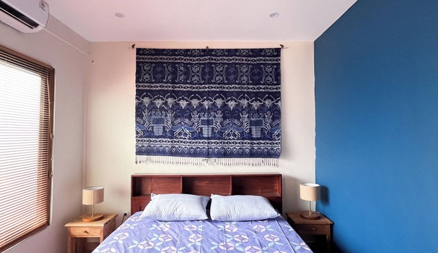 Perfect hostel with AC/Private Bathroom Close to Canggu & Seminyak