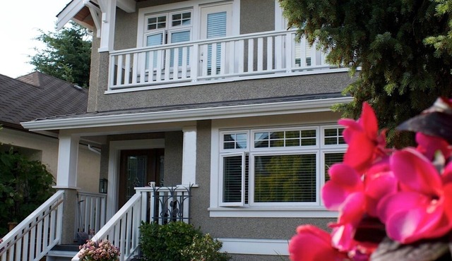 Perfect Kitsilano Location - 1 Bed. -1.5 Bath. (for 3 Bed. option see #430414)