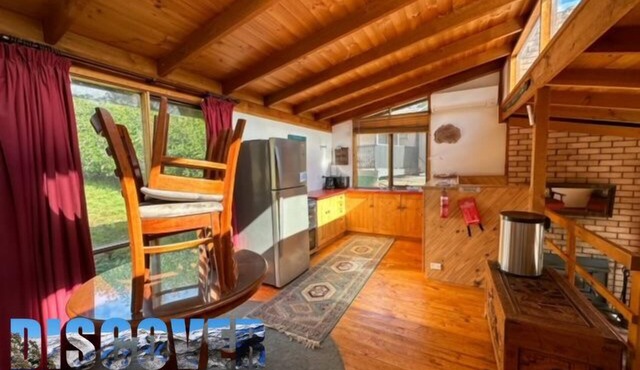 Perfect Little Retreat - Summer or Winter!