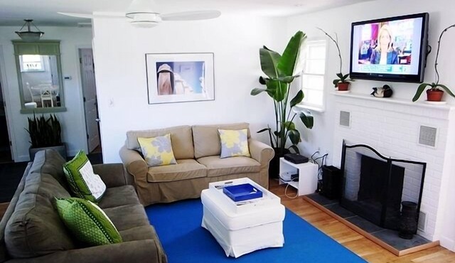Perfect Summer Retreat in Sag Harbor - Walk to Beach