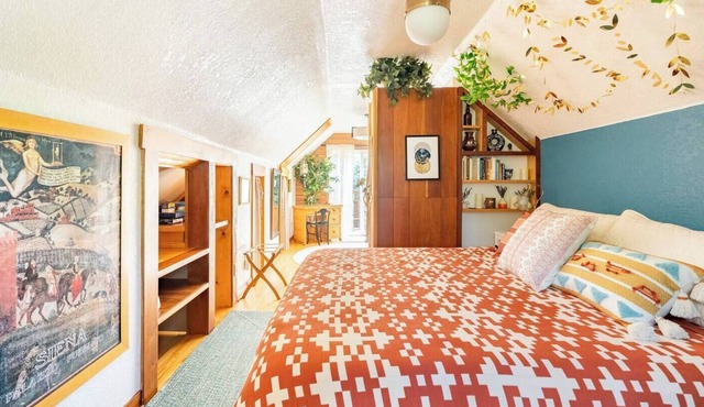 Pet+EVCar Friendly Cottage | Walk2Brewpub+River