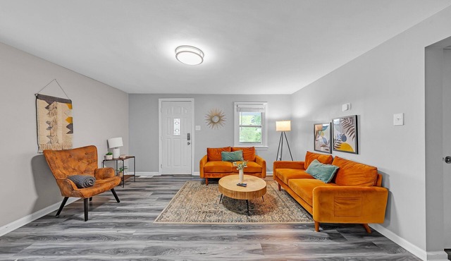 Pet-friendly 4br Near Kennywood & Pittsburgh 4 Bedroom Home