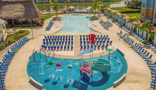 Pet-friendly Accommodation in Orlando! Onsite Parking, Pool and Free Breakfast!
