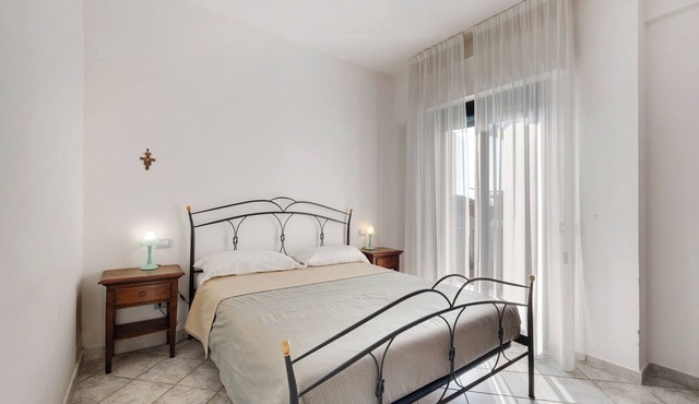 Pet-Friendly Apartment "11 Mehari" with Balcony & Wi-Fi