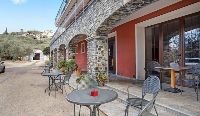 Pet Friendly Apartment 'Belfast Agriturismo La Scuderia' with Wi-Fi