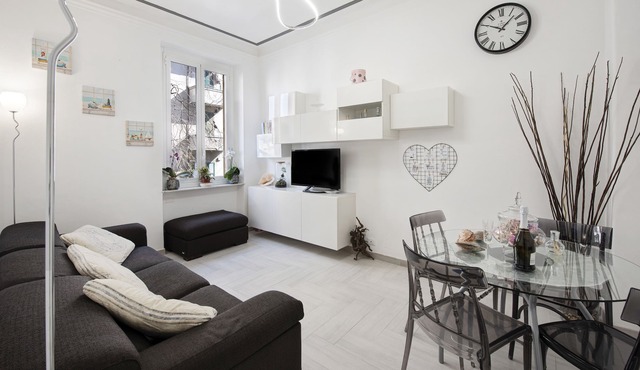 Pet-friendly apartment 'Casa delle Sirene a Boccadasse' with Wi-Fi
