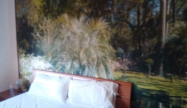 Pet-Friendly Apartment 'Casa Rosciano' with Mountain View & Garden