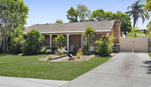 Pet Friendly Beach Bungalow