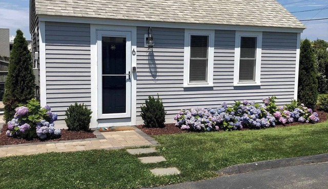 Pet Friendly Cape Cottage