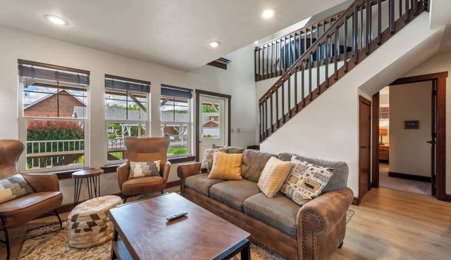 Pet Friendly Dover Bay Getaway