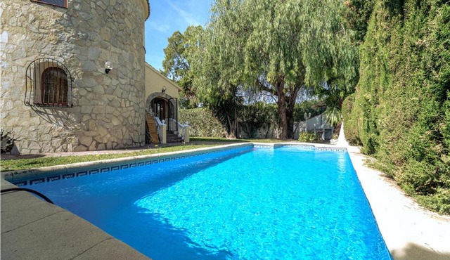 Pet Friendly Home In Els Poblets