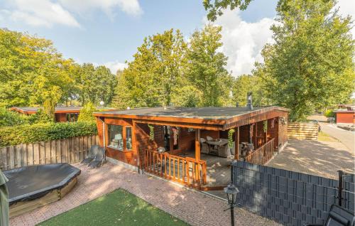 Pet Friendly Home In Erm