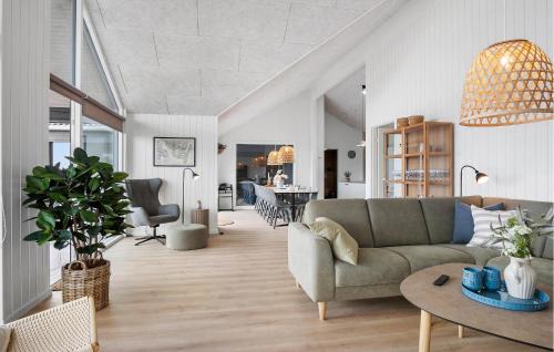 Pet Friendly Home In Faaborg With Sauna