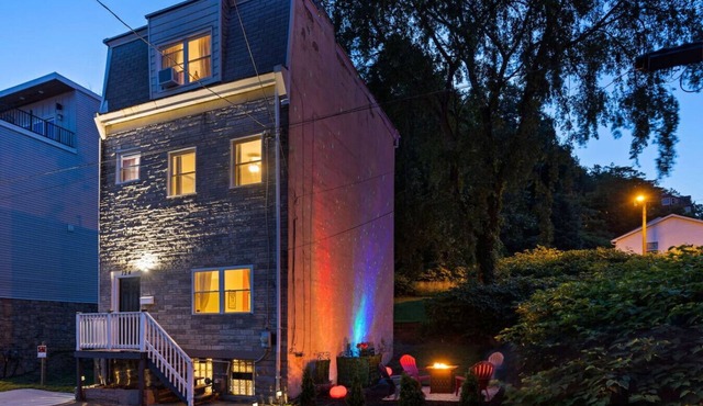 Pet-Friendly Home w/Fire Pit, Mexican War Streets. Walk to PNC Park!
