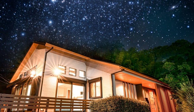 Pet friendly house with a home theater /Kamogun Shizuoka