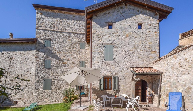 Pet friendly home in Monchio delle Olle