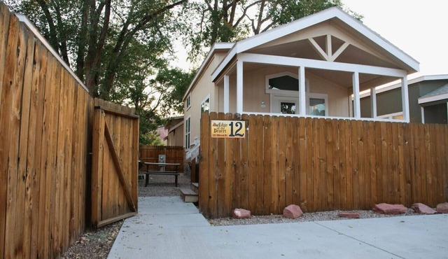 Pet-Friendly Moab Tiny Home Near Arches | Sleeps 6 | Private Porch | Slickrock